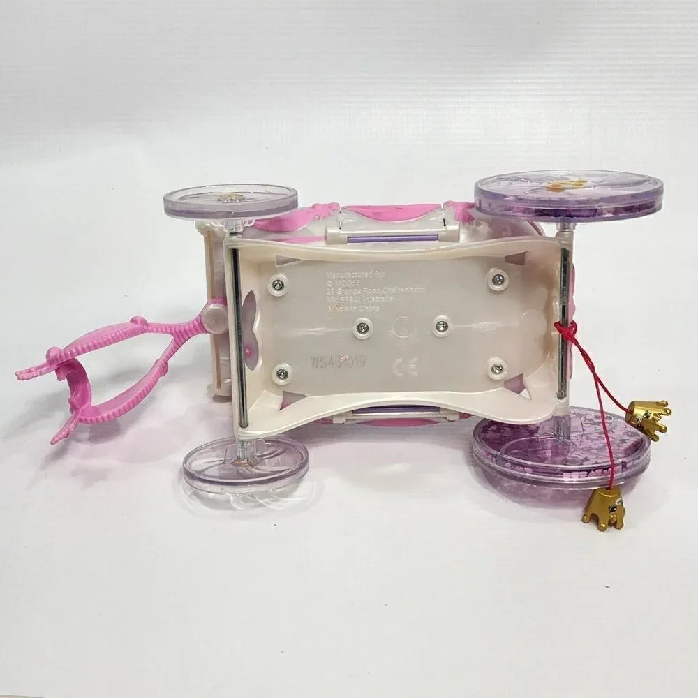 Moose Toys Happy‎ Places Shopkins Royal Wedding Horse Carriage EUC